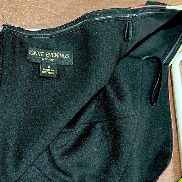 Ignite Evenings Womens Satin Sweetheart Neckline Cocktail Dress NWOT Sz 8 - Picture 14 of 15